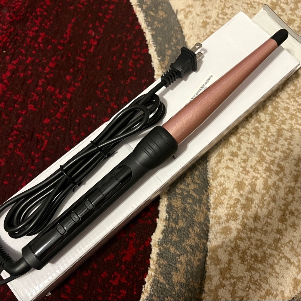 Rose Gold Curling Wand